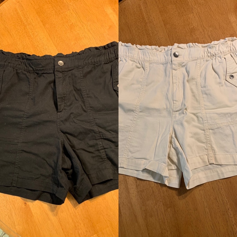 Old Navy Women’s shorts, size large, excellent condition